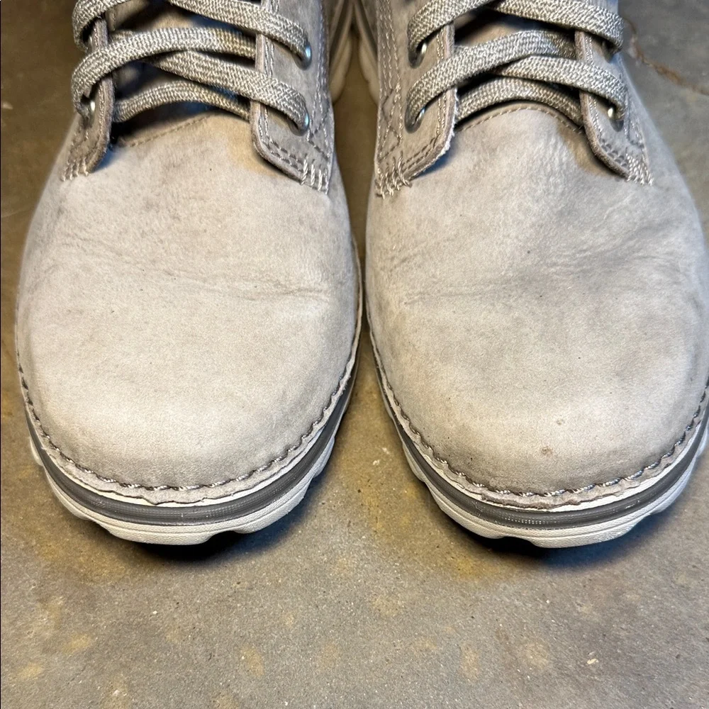 Timberland Men's Light Gray Leather Boots - Picture 3 of 8